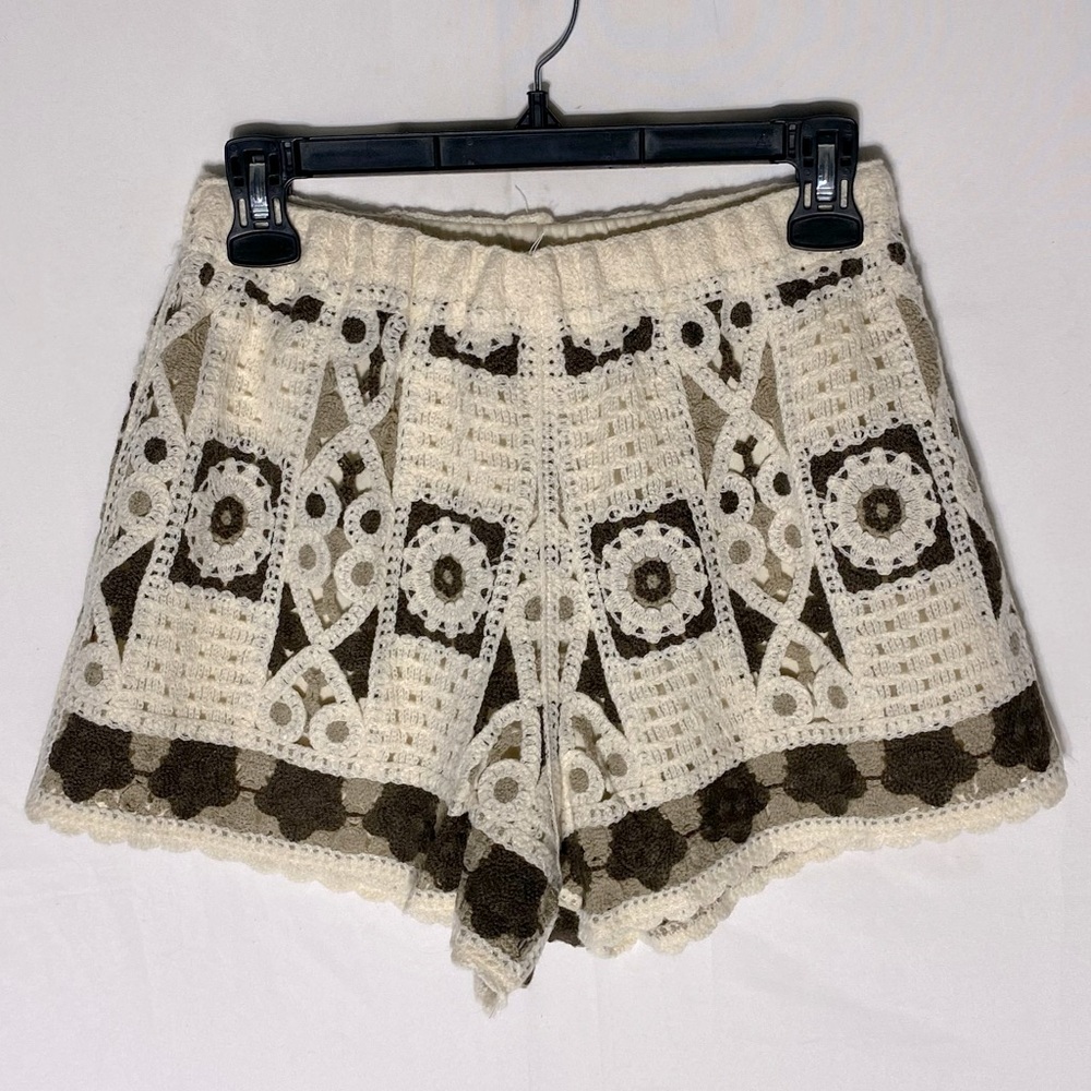 Rebellion Again Cream Brown Crochet Shorts 6 Festival Grannycore Cottagecore
